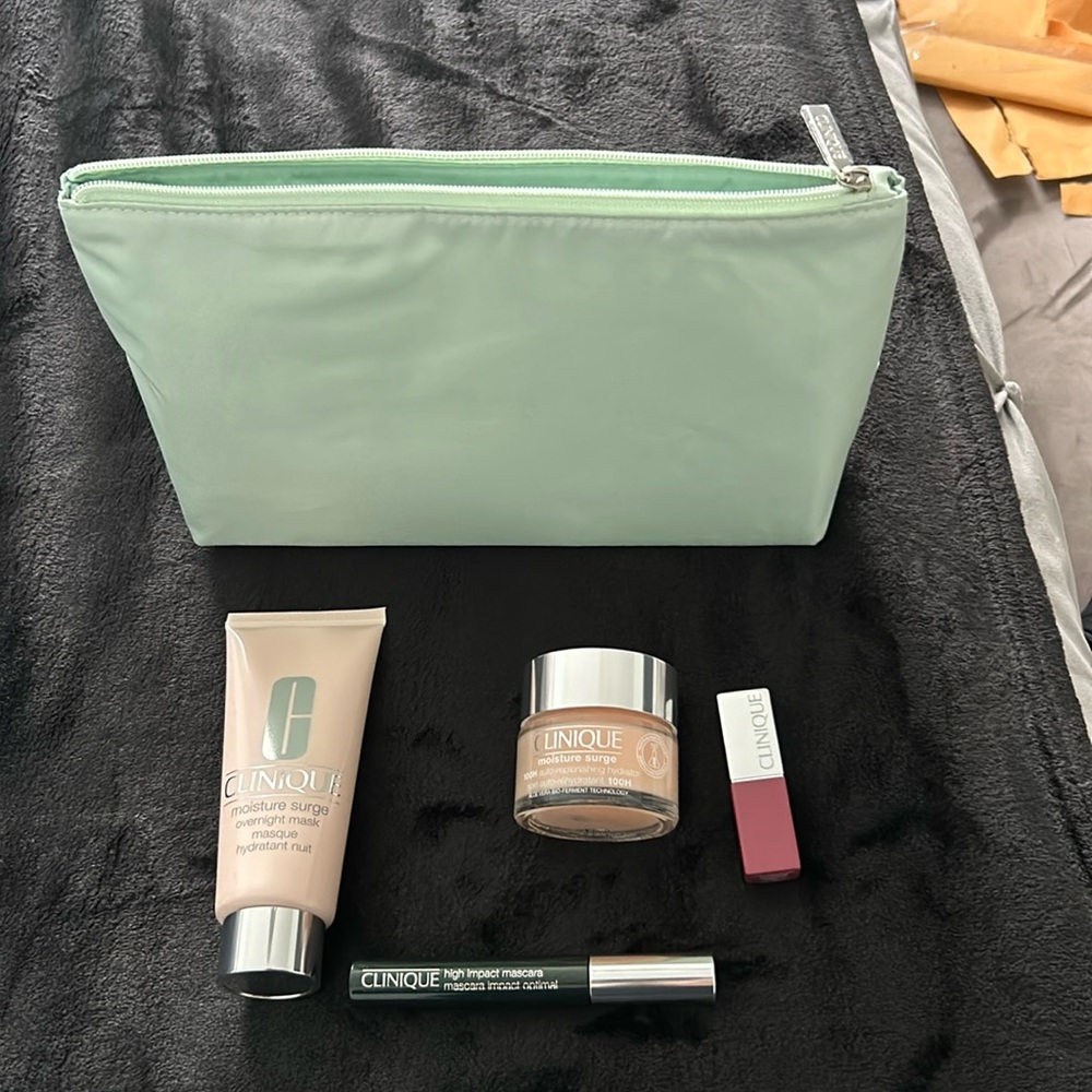 Clinique 5 pc new set